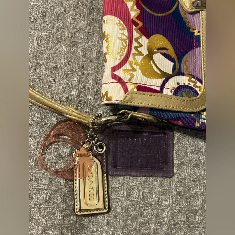 Coach Poppy Collection Baquette Purse Bag In Bright Pink, Purple, Gold NWOT - Picture 2 of 15